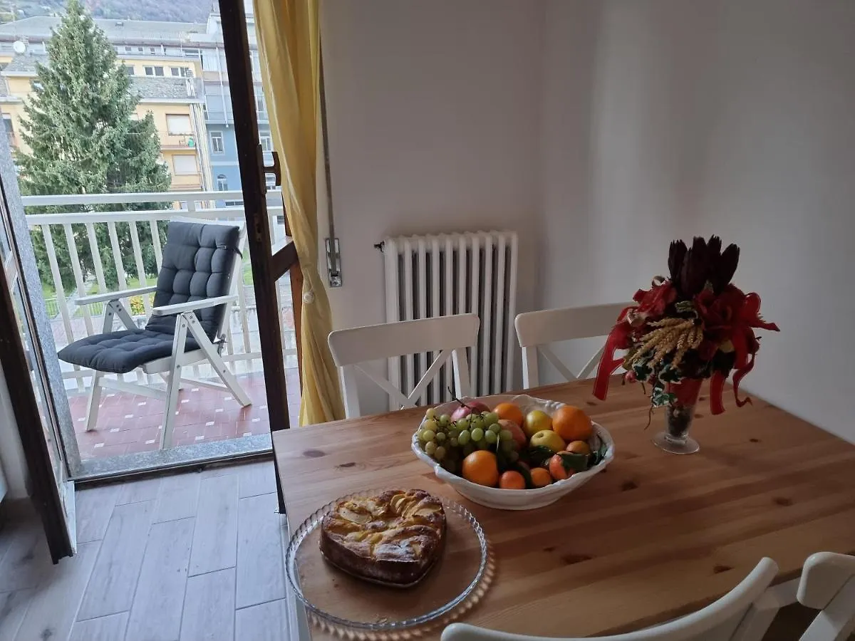 Ferienwohnung Mary House Sondrio 0*,  Italien