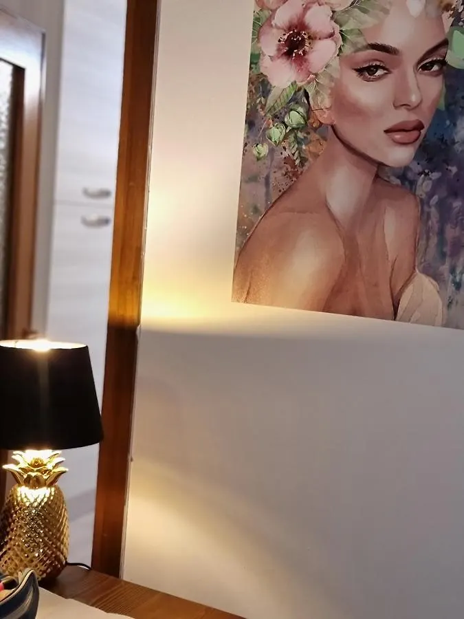 Mary House Apartment Sondrio